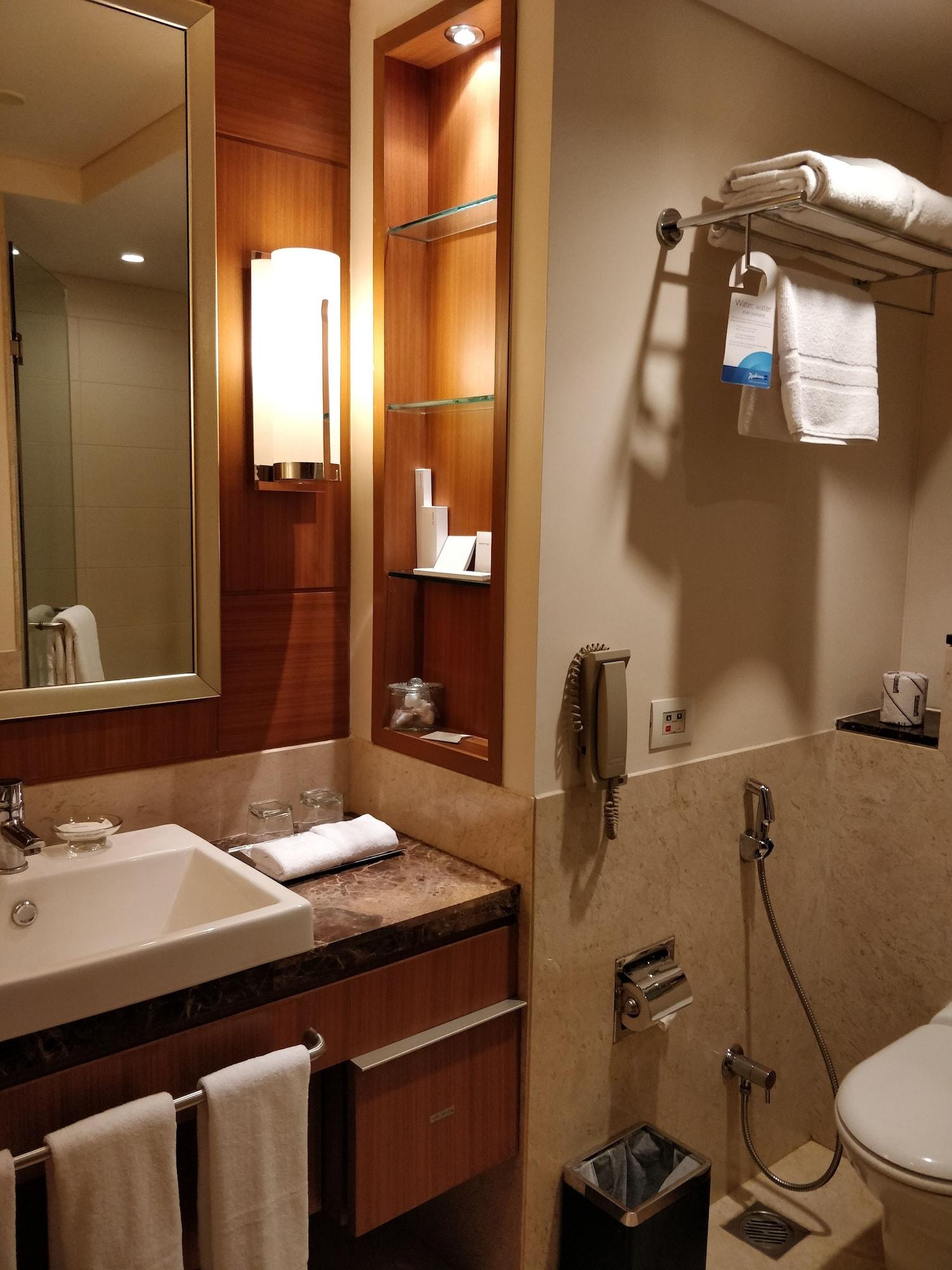 Radisson Blu Hotel, Nagpur Dış mekan fotoğraf