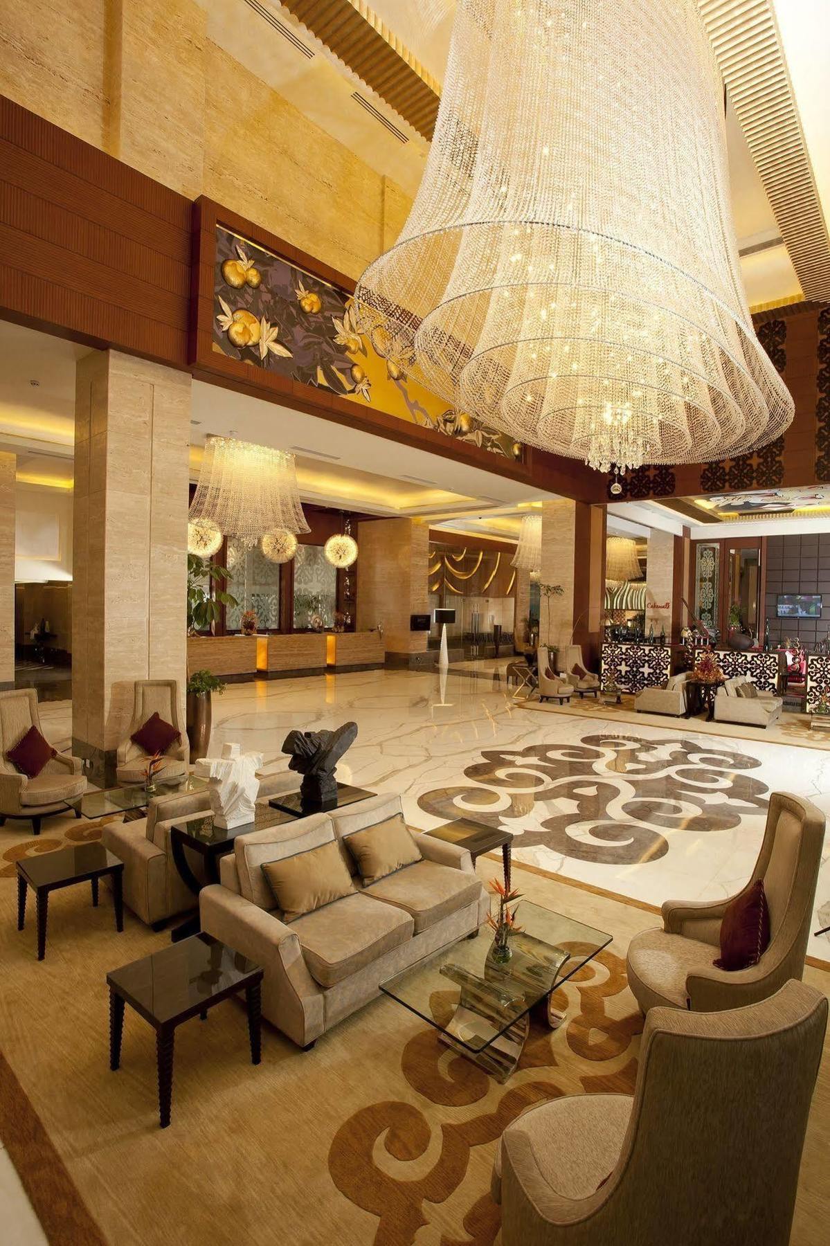 Radisson Blu Hotel, Nagpur Dış mekan fotoğraf