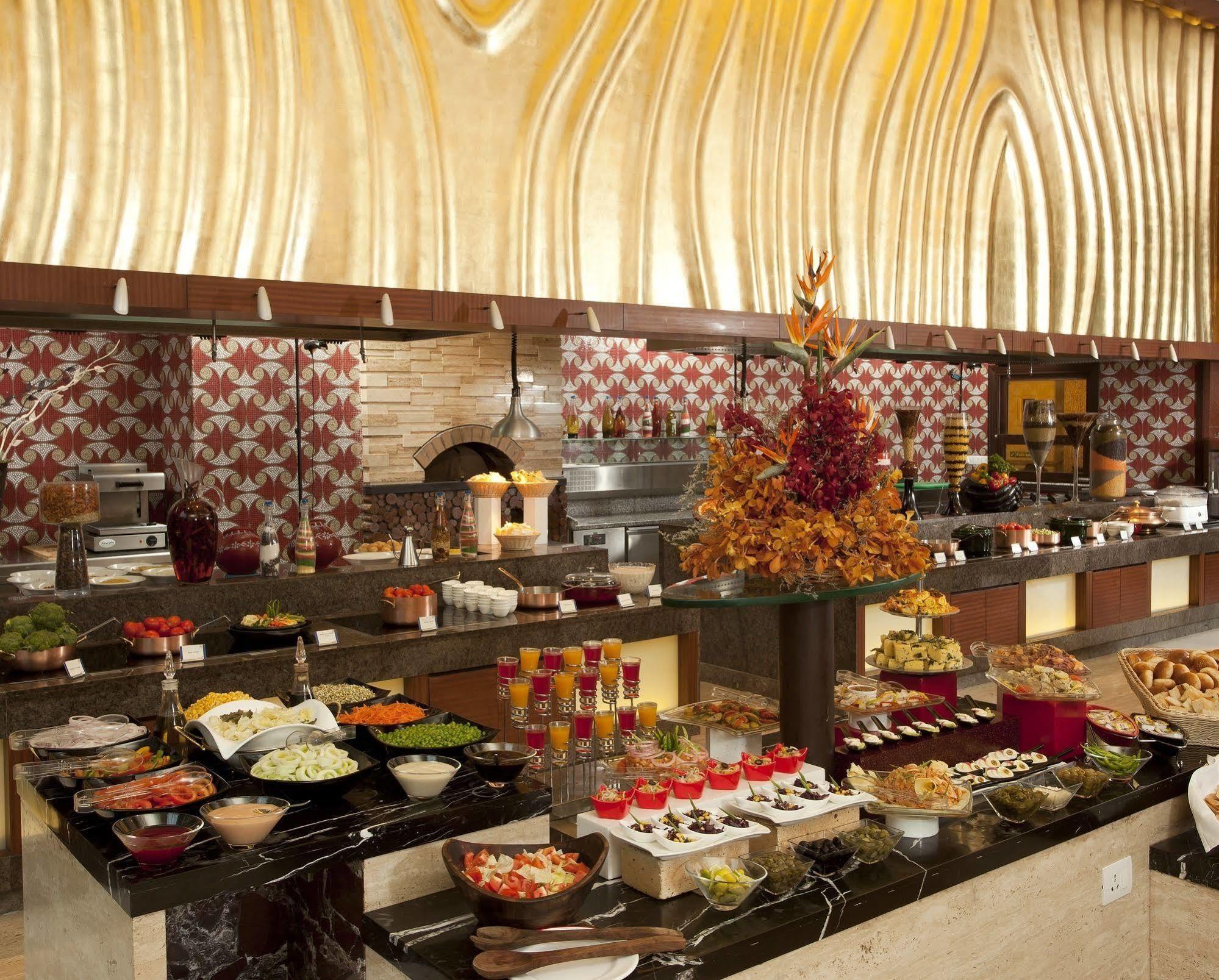Radisson Blu Hotel, Nagpur Dış mekan fotoğraf